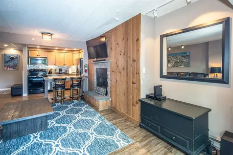 135 East Mountain Road Killington VT 05751