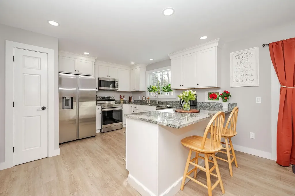 11B Bow Mills Road Barnstead NH 03225