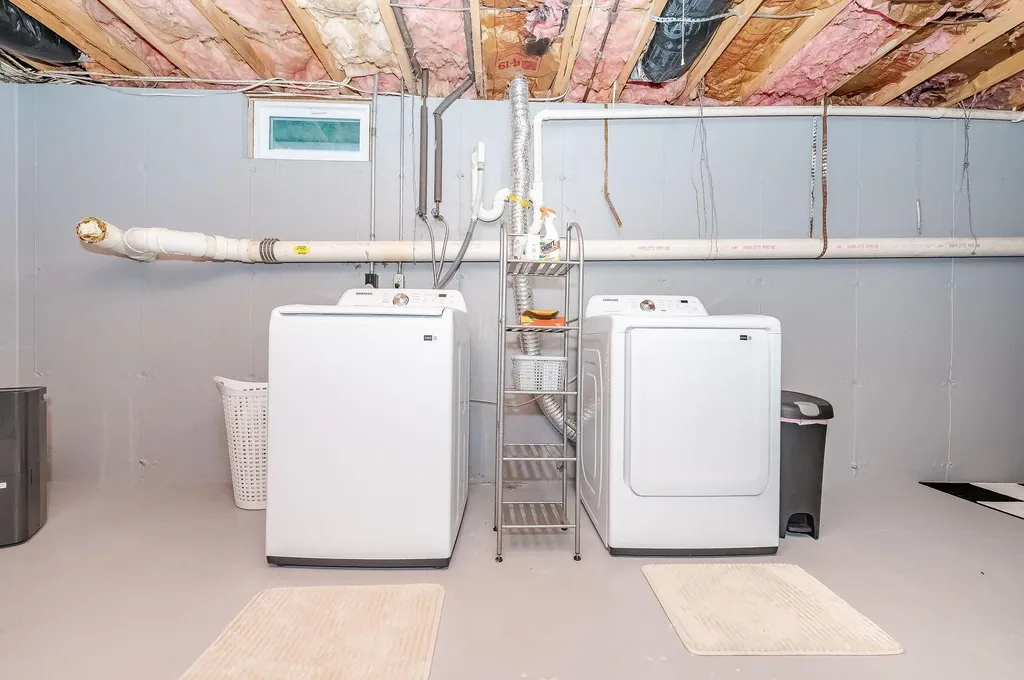 11B Bow Mills Road Barnstead NH 03225