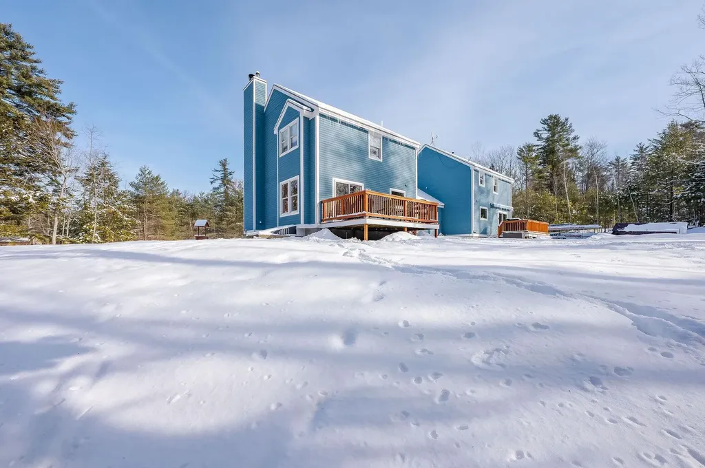 11B Bow Mills Road Barnstead NH 03225