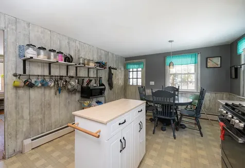 24 Sanborn Drive Nashua NH 03063