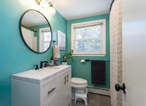 24 Sanborn Drive Nashua NH 03063