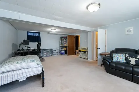 24 Sanborn Drive Nashua NH 03063