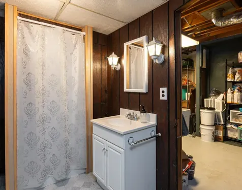 24 Sanborn Drive Nashua NH 03063