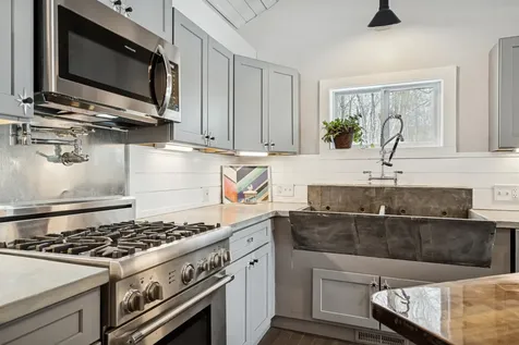 3993 Royalton Hill Road Royalton VT 05068