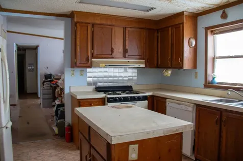 13 Halls Hill Road Topsham VT 05086