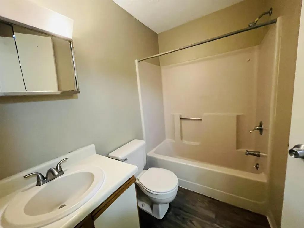 130 Eastern Avenue Manchester NH 03104