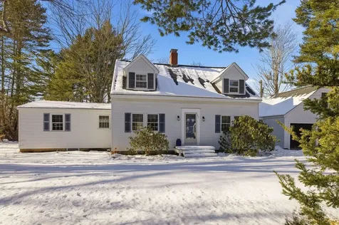 24 New Road North Hampton NH 03862