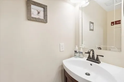 605 Wallis Road Rye NH 03870