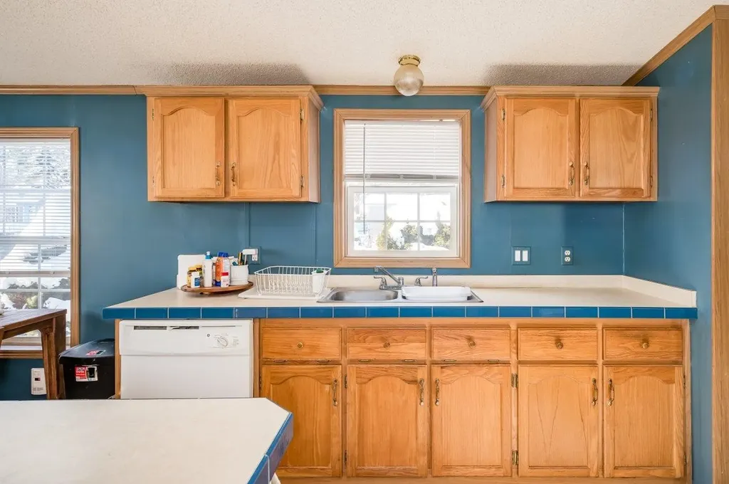 20 Seneca Street Rochester NH 03867