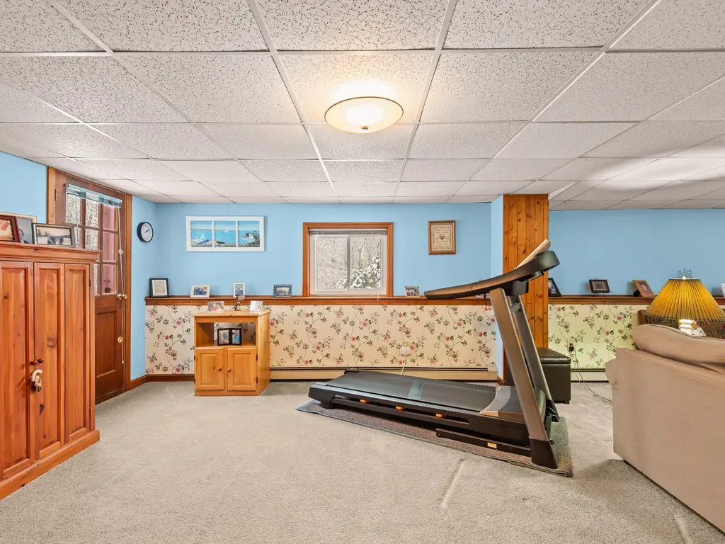 4 Mcquade Brook Road Bedford NH 03110