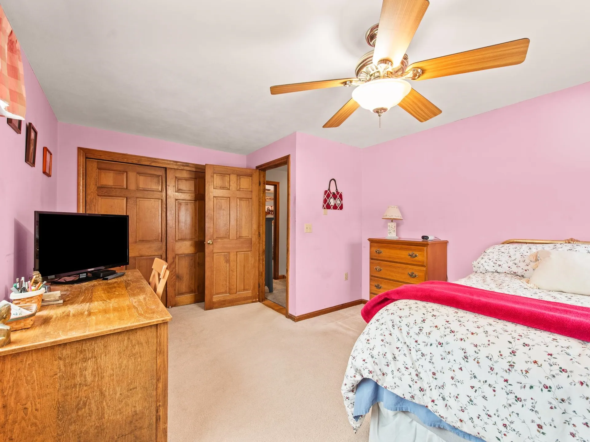 4 Mcquade Brook Road Bedford NH 03110