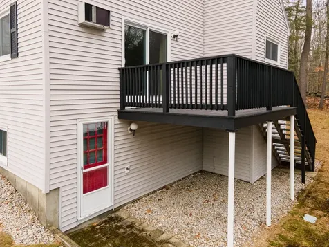 4 Mcquade Brook Road Bedford NH 03110