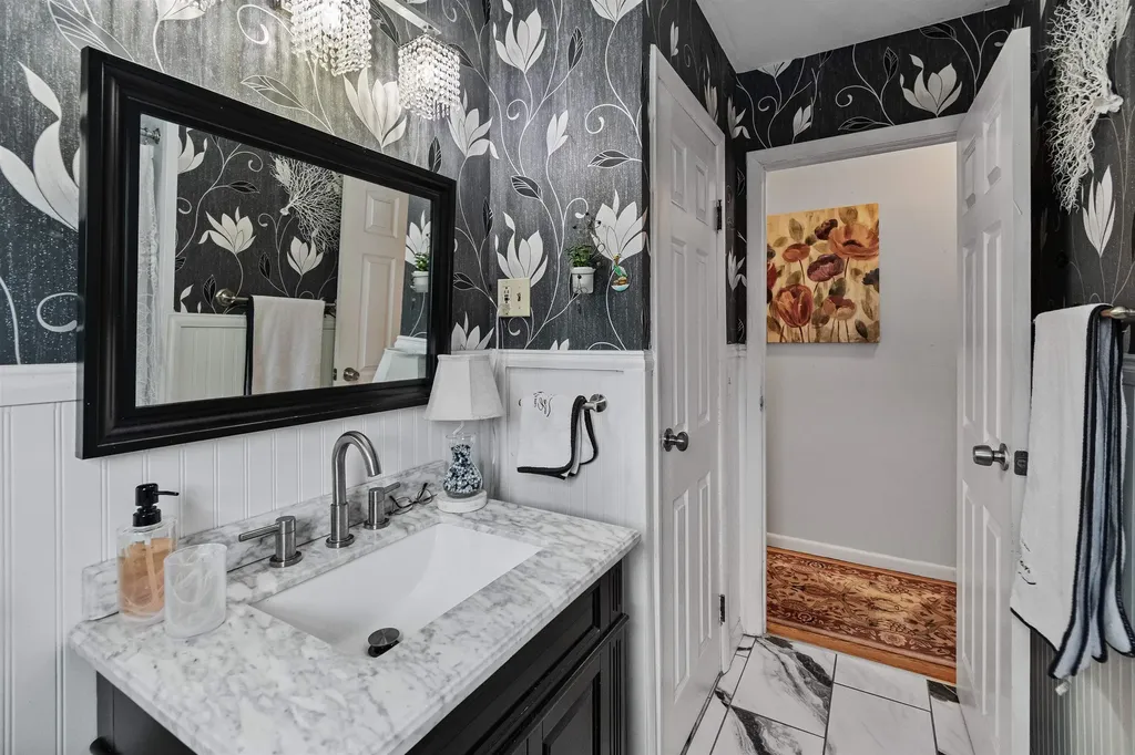 45 Pioneer Street Essex Junction VT 05452