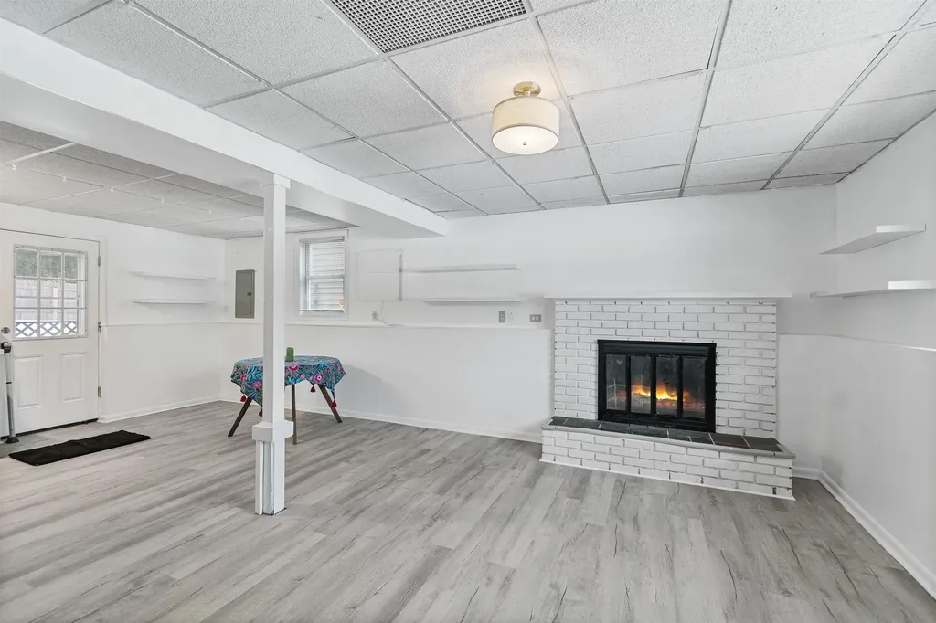 45 Pioneer Street Essex Junction VT 05452