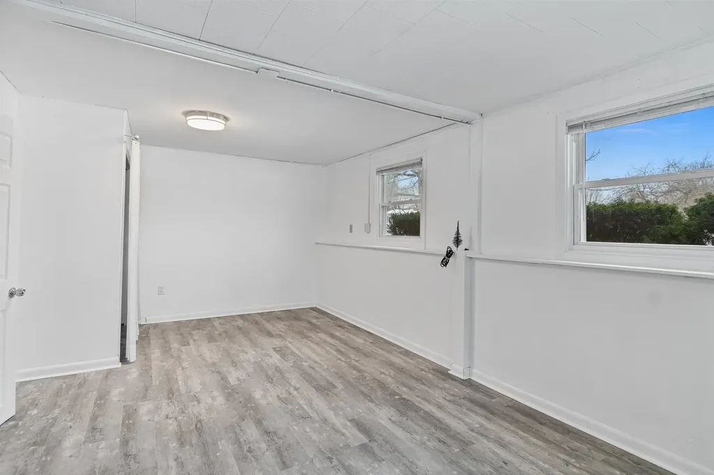 45 Pioneer Street Essex Junction VT 05452