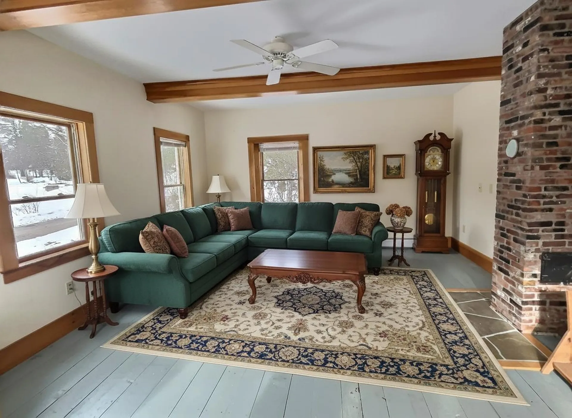 24 Greenhouse Lane Bradford NH 03221