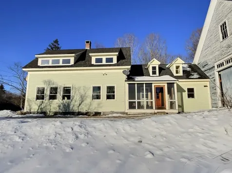 24 Greenhouse Lane Bradford NH 03221