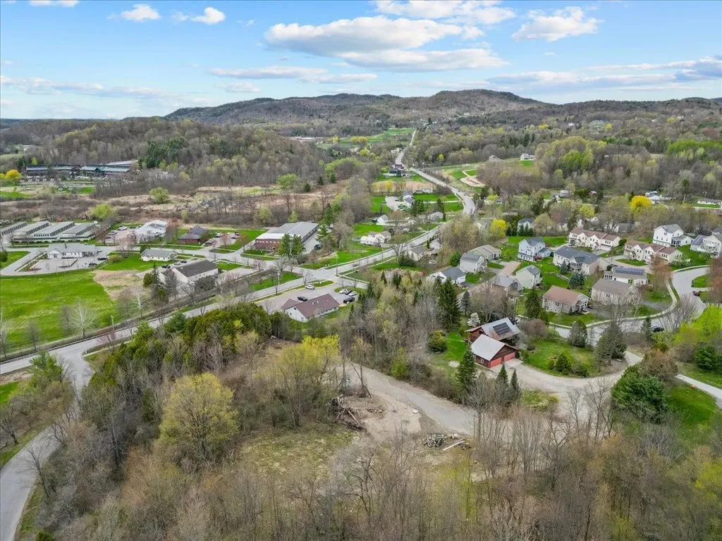 108 Thorn Bush Road Hinesburg VT 05461
