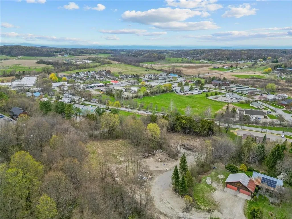 108 Thorn Bush Road Hinesburg VT 05461