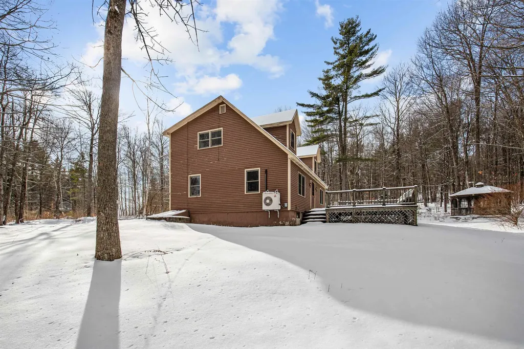 151 Morningside Drive Weathersfield VT 05156