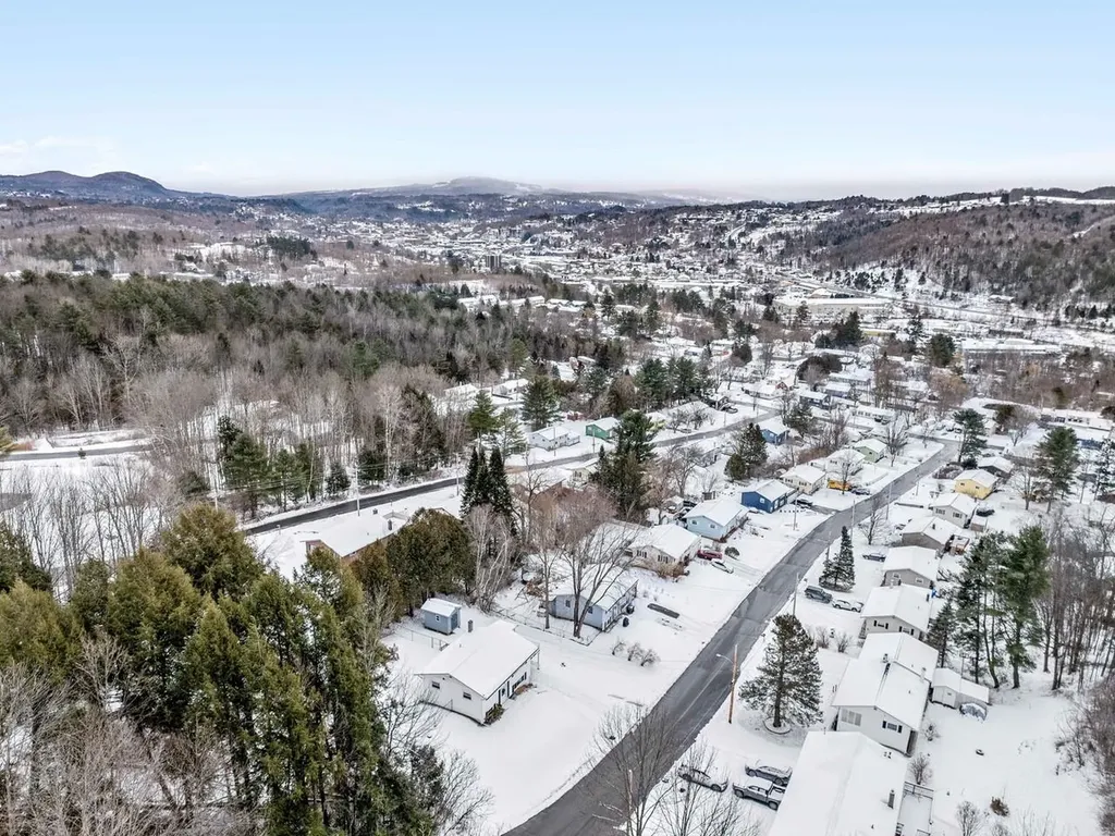 33 Cano Drive Barre Town VT 05641