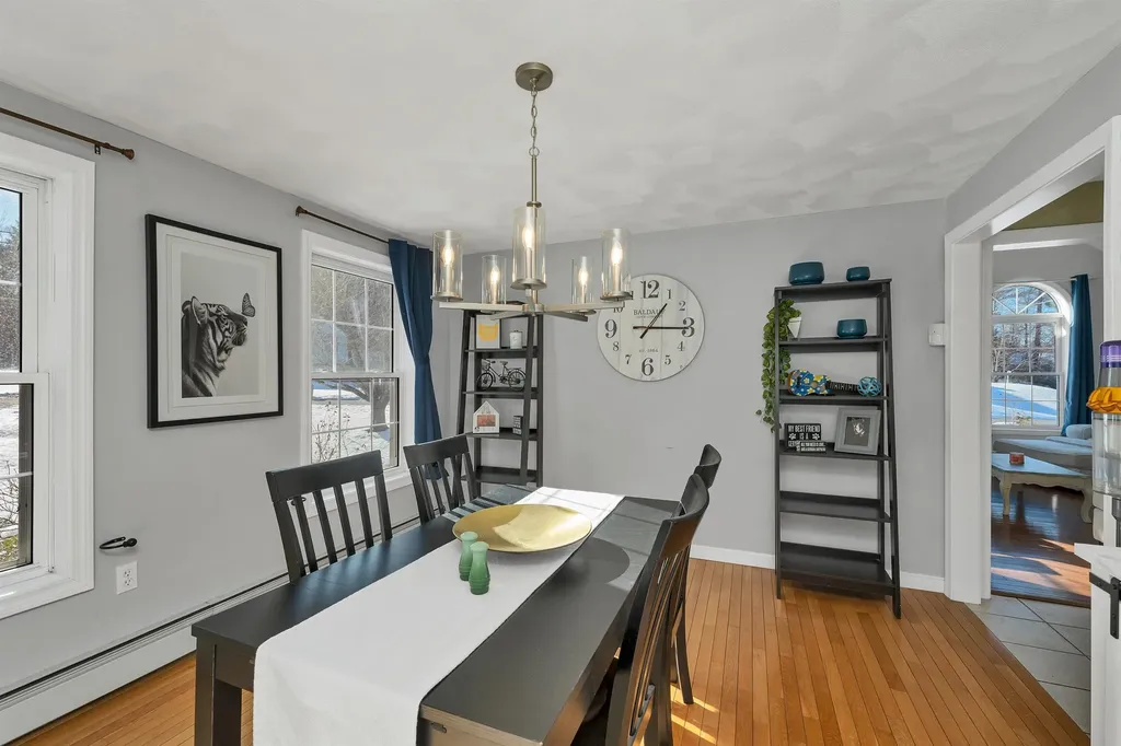 1 Treaty Court Sandown NH 03873