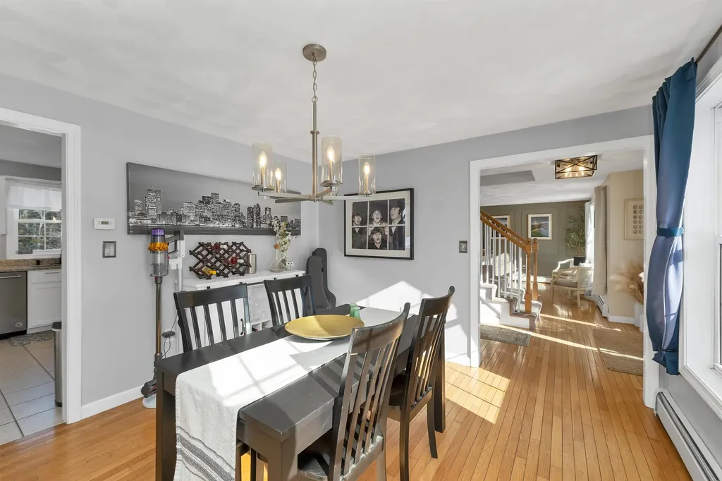 1 Treaty Court Sandown NH 03873