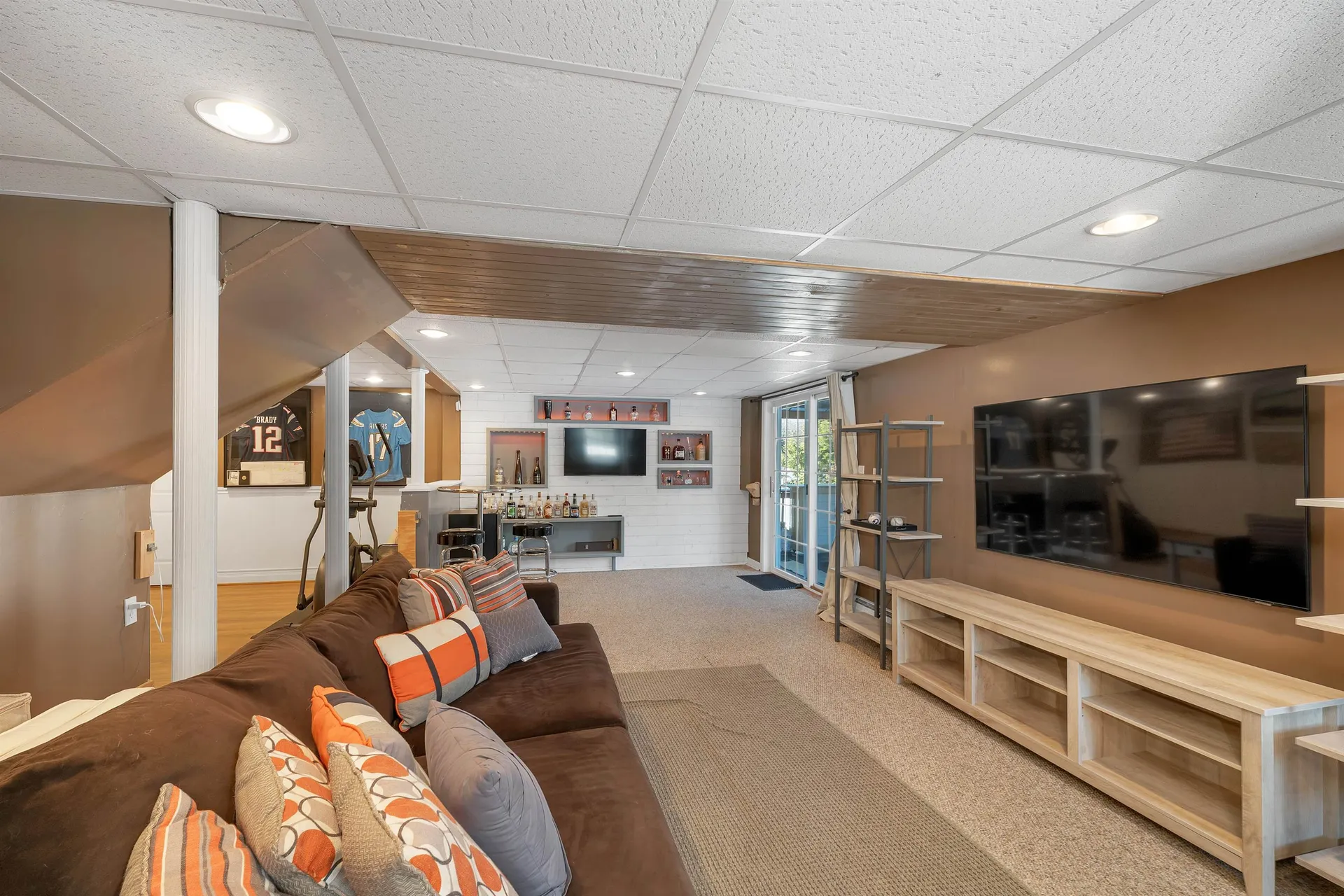 1 Treaty Court Sandown NH 03873