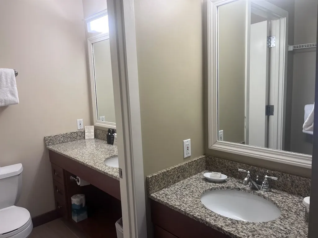 208/210 Qtr2 89 Grand Summit Way Dover VT 05356