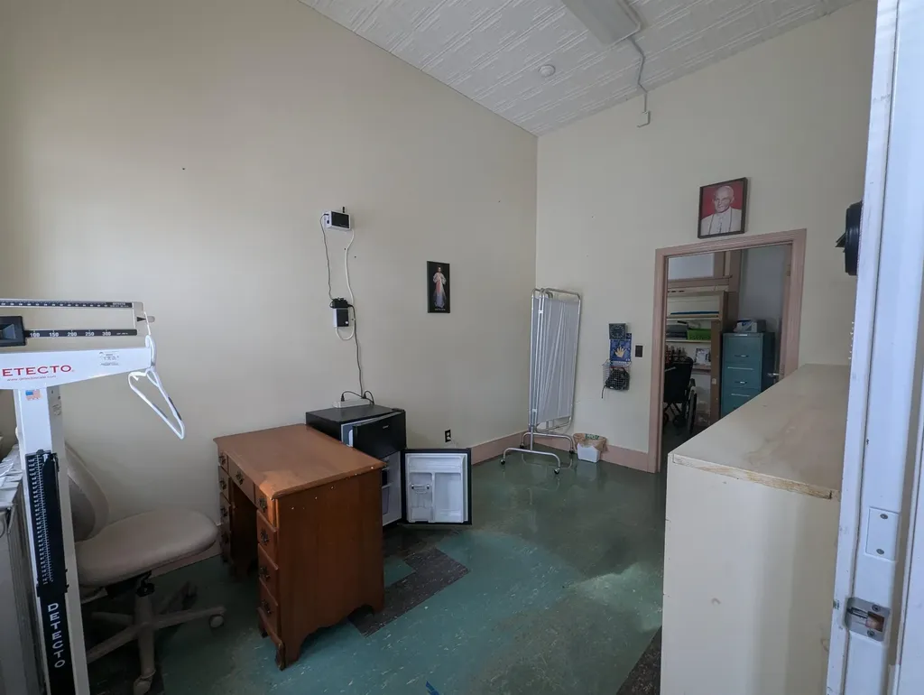 16 Central Street Claremont NH 03743