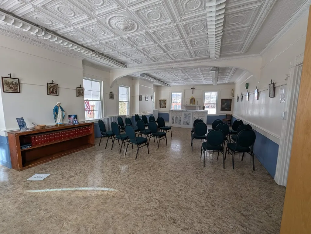 16 Central Street Claremont NH 03743