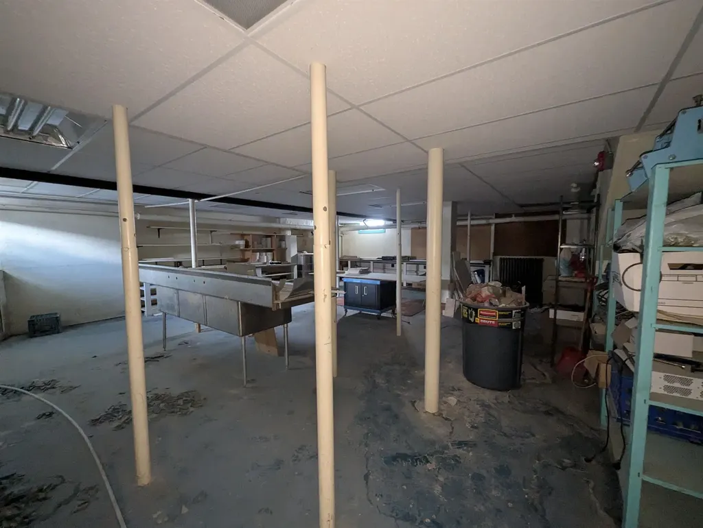 16 Central Street Claremont NH 03743