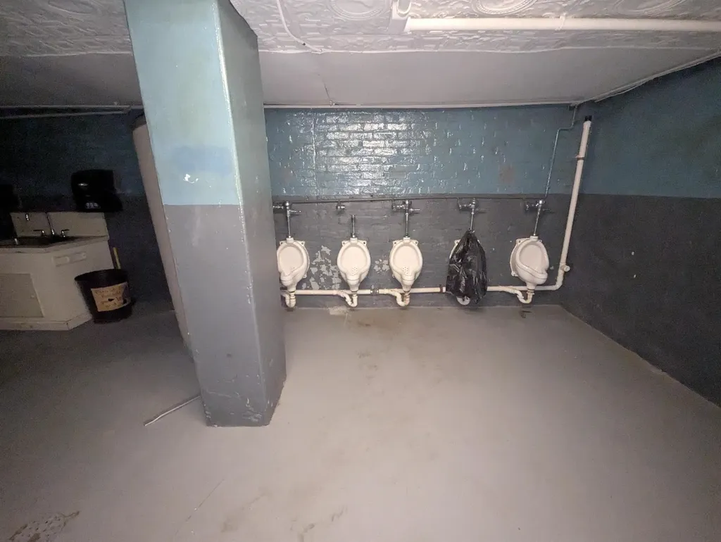 16 Central Street Claremont NH 03743