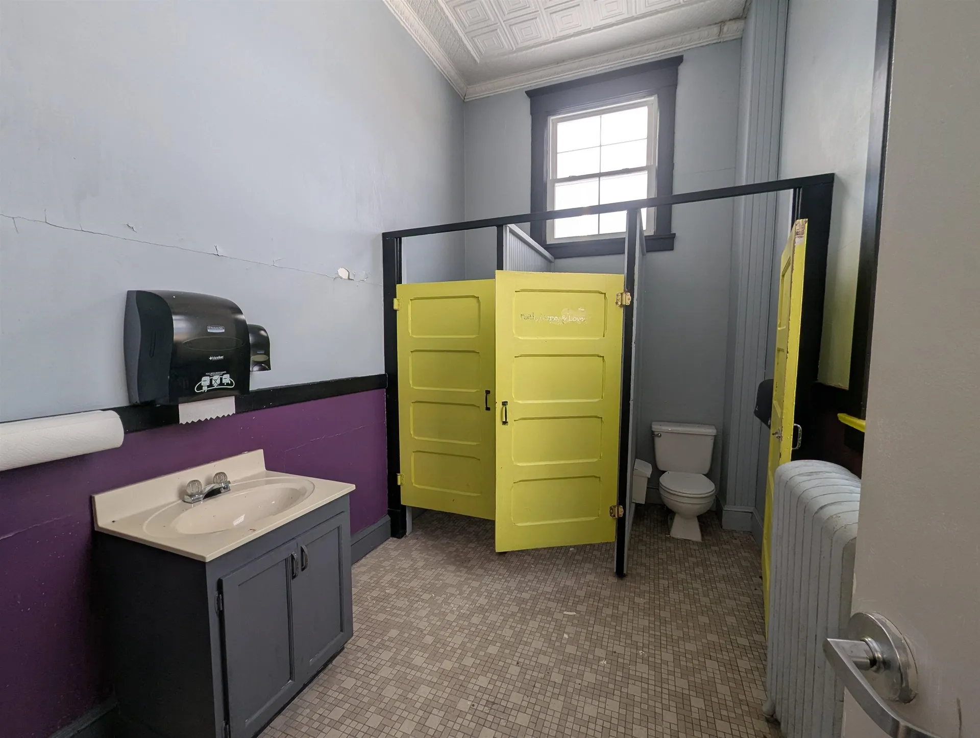 16 Central Street Claremont NH 03743