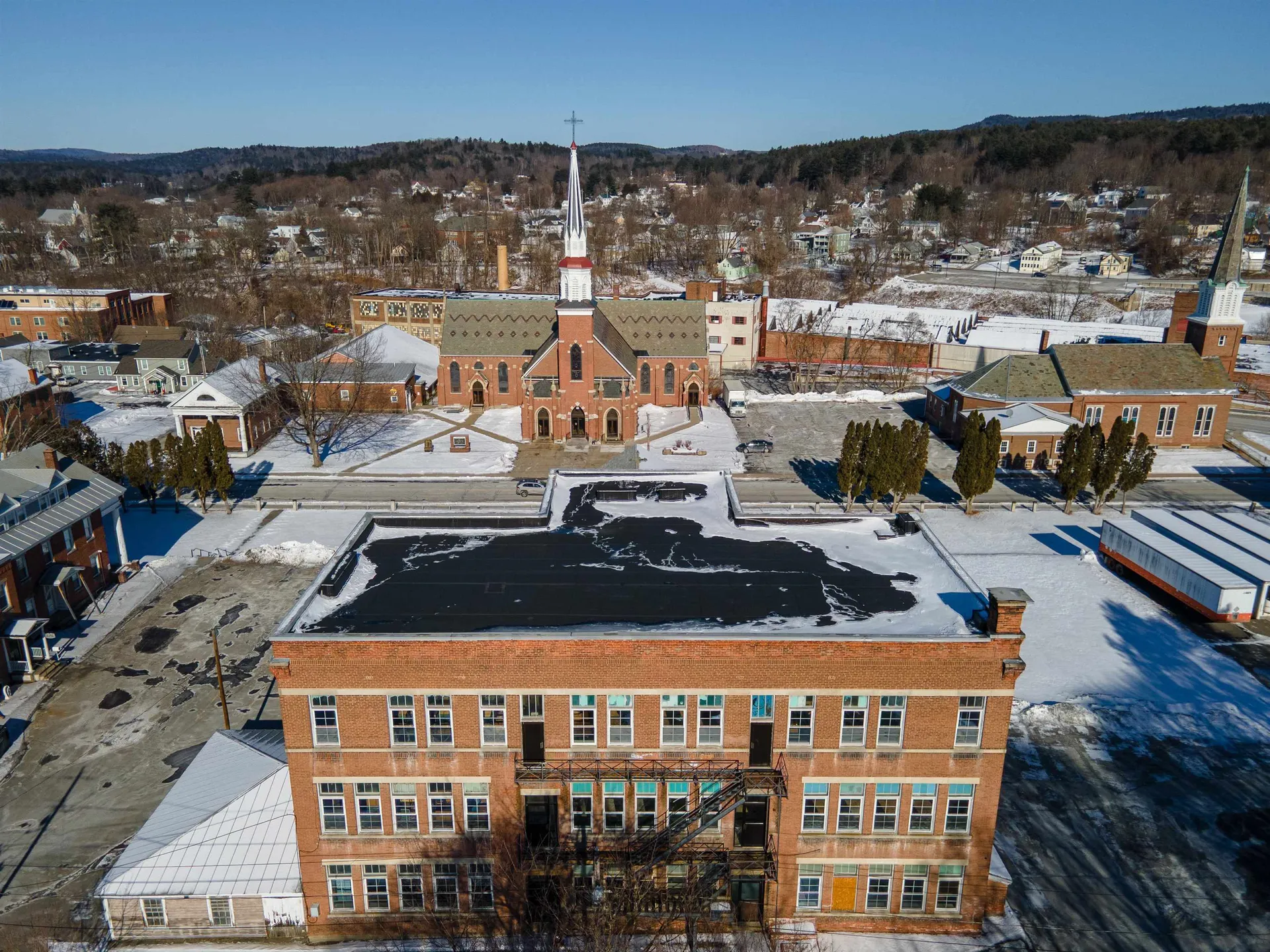 16 Central Street Claremont NH 03743