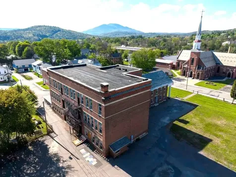 16 Central Street Claremont NH 03743
