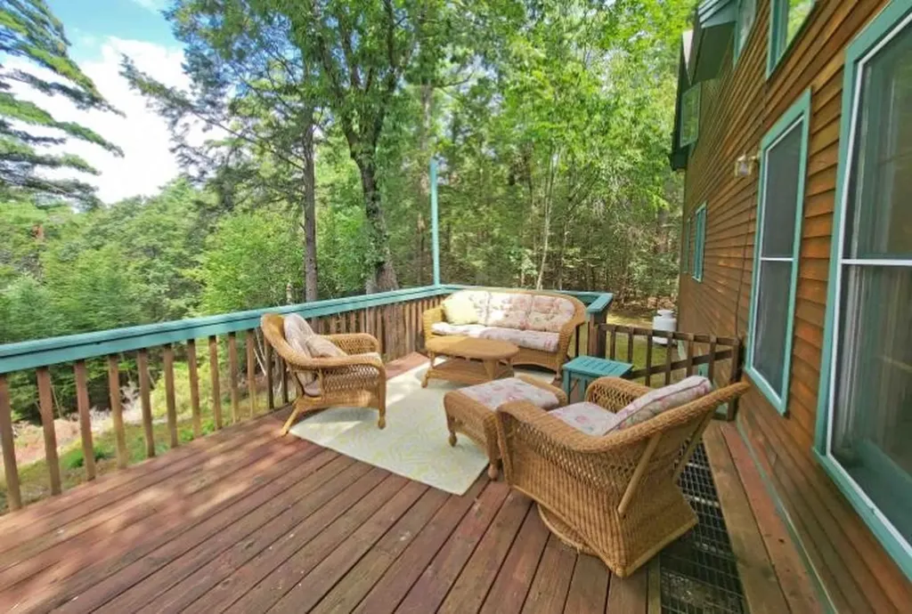 311 Laurel Ledges Vernon VT 05354