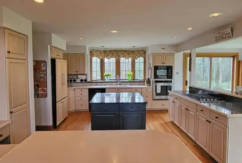 311 Laurel Ledges Vernon VT 05354