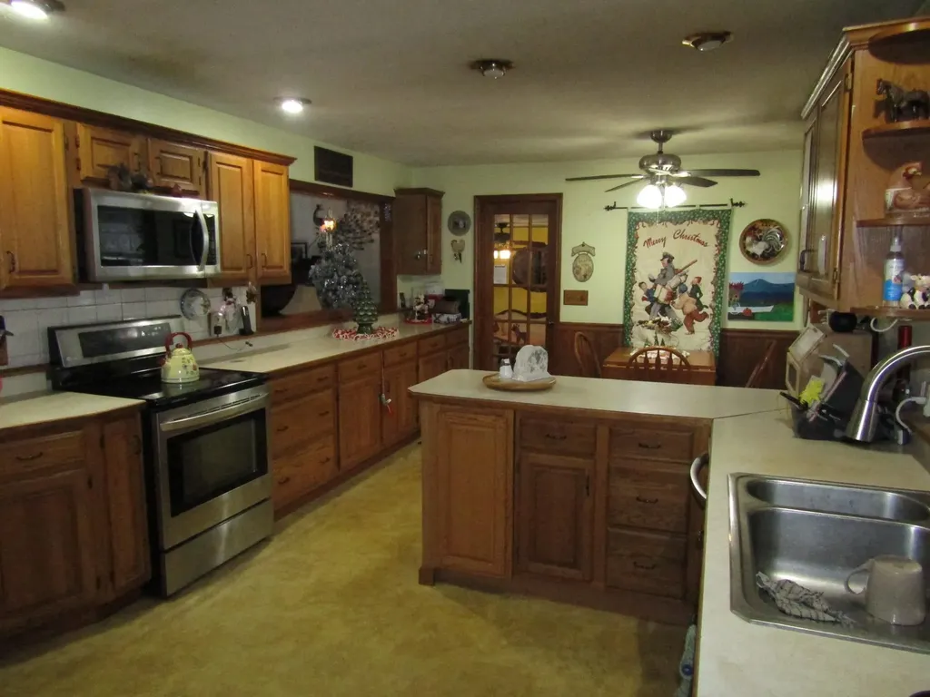 82 Arrowhead Avenue Milton VT 05468