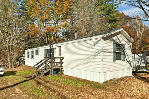 5 Allen Avenue Plymouth NH 03264
