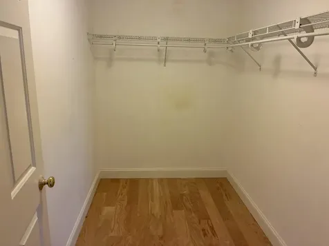 14 Crestview Circle Londonderry NH 03053