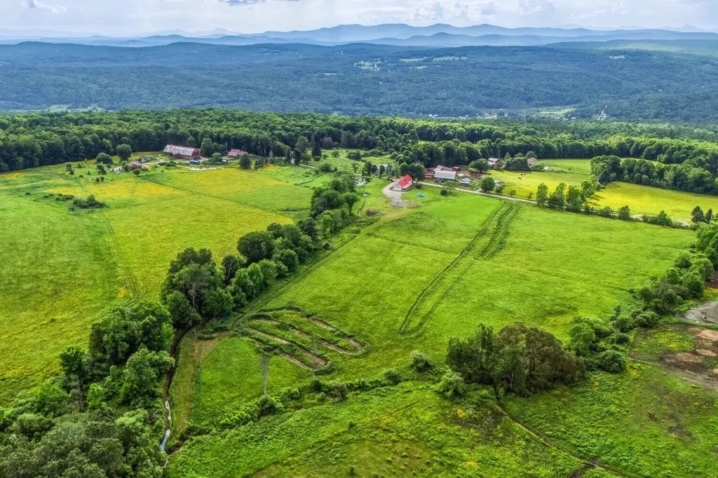 1407 Whittier Hill Road Cabot VT 05647