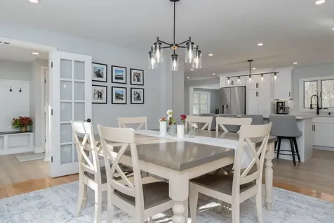 4 Faye Lane Londonderry NH 03053