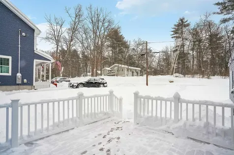 27 London Road Salem NH 03079