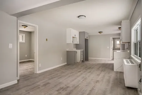 27 London Road Salem NH 03079