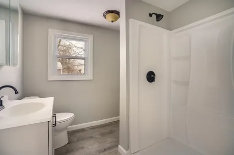 27 London Road Salem NH 03079