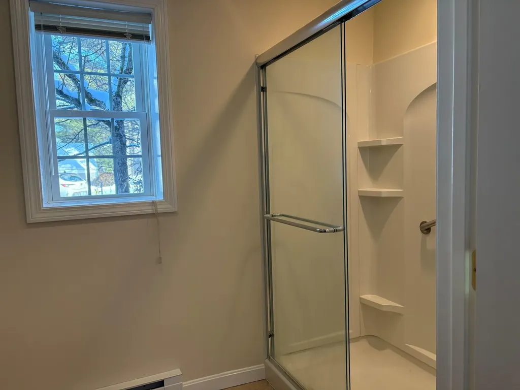 143 Hilltop Place New London NH 03257