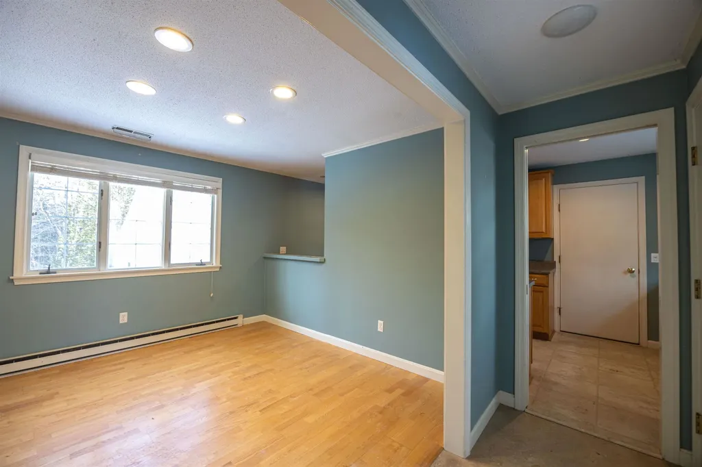 143 Hilltop Place New London NH 03257