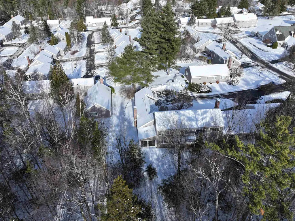 143 Hilltop Place New London NH 03257